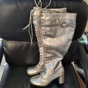 Liuruijia Over Knee High Lace Up Zipper Boot Silver Sz6.5/Ch245 NEW With Defect